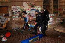 احتجاجات جامعة كاليفورنيا تختبر حدود الخيال الصهيوني