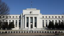 "أ ف ب": البنك المركزي الأميركي يتجه لتغيير لهجته مع عودة التضخم