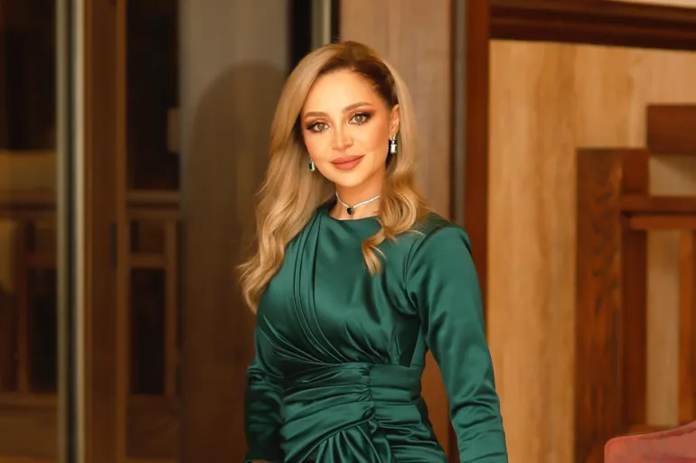 'Al Hayba' Star Rosina Lathqani Appointed to Syria's People's Assembly