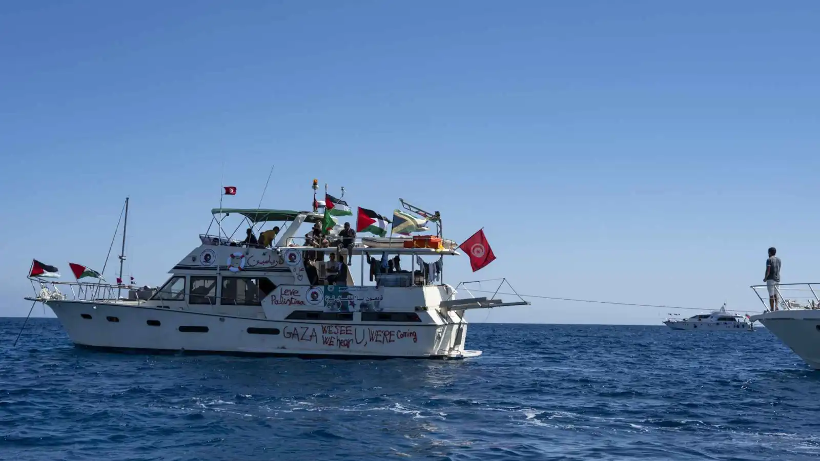 أسطول دولي ضخم نحو غزة وتحرك إسرائيلي عاجل