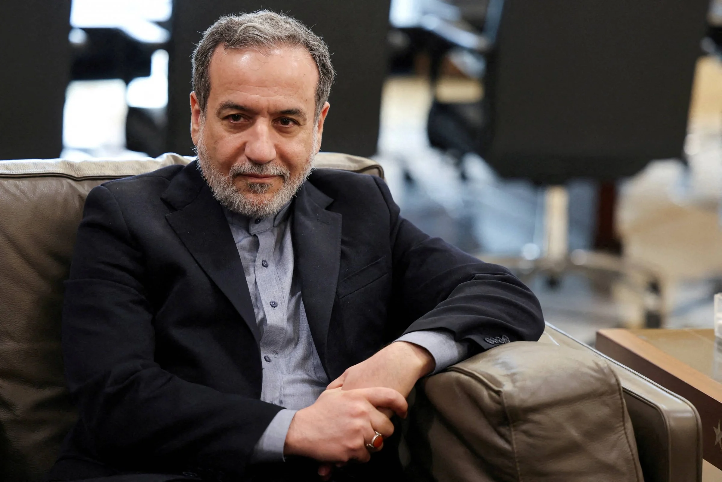 طهران تتحدى واشنطن: لا تراجع تحت الضغط