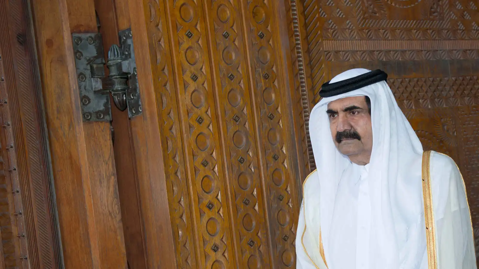 قطر تعلن وفاة الأمير الوالد الشيخ حمد بن خليفة