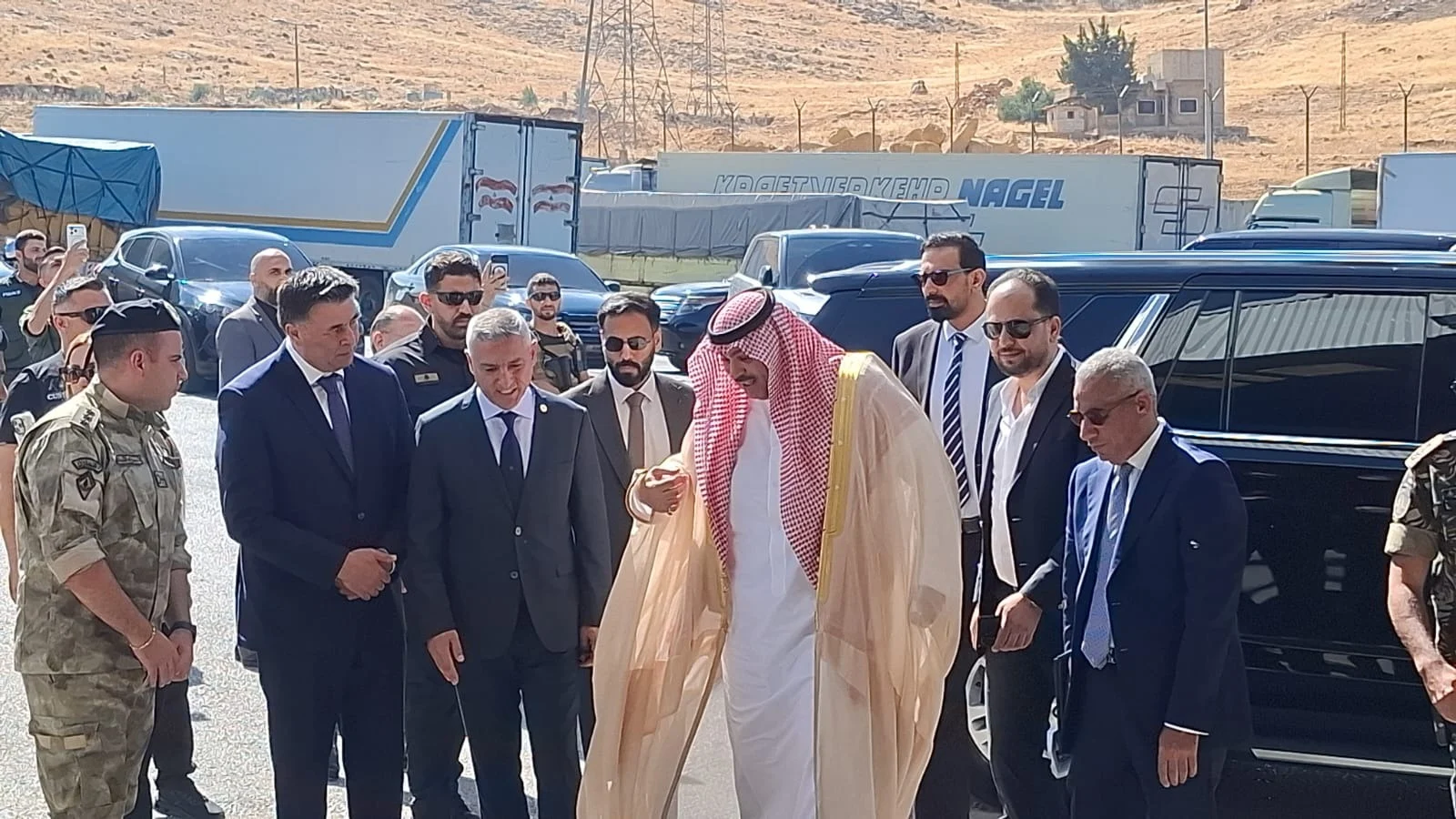 من "المصنع" إلى السعودية.. عودة الصادرات اللبنانية