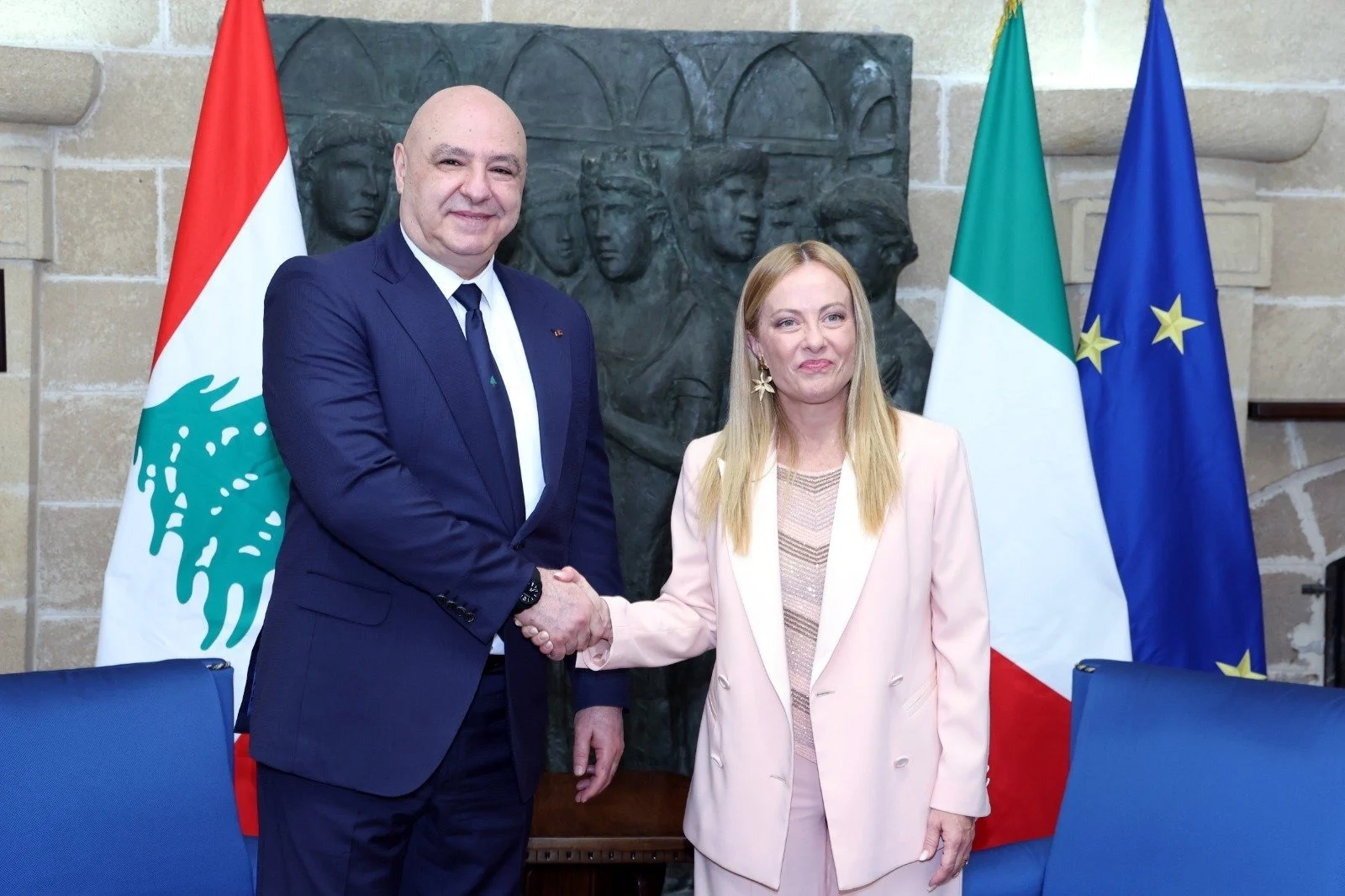 الرئيس اللبناني يضع الجنوب على طاولة إيطاليا