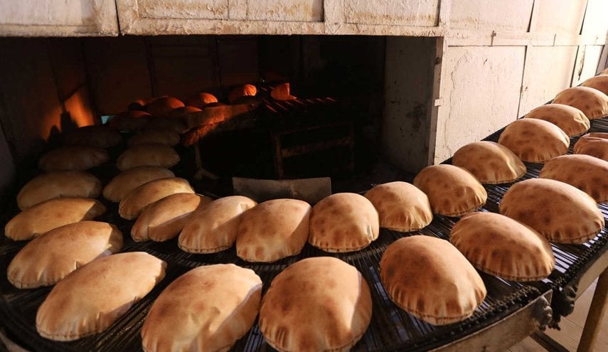 أزمة خبز في الحسكة.. العملة الجديدة تعطل الأفران
