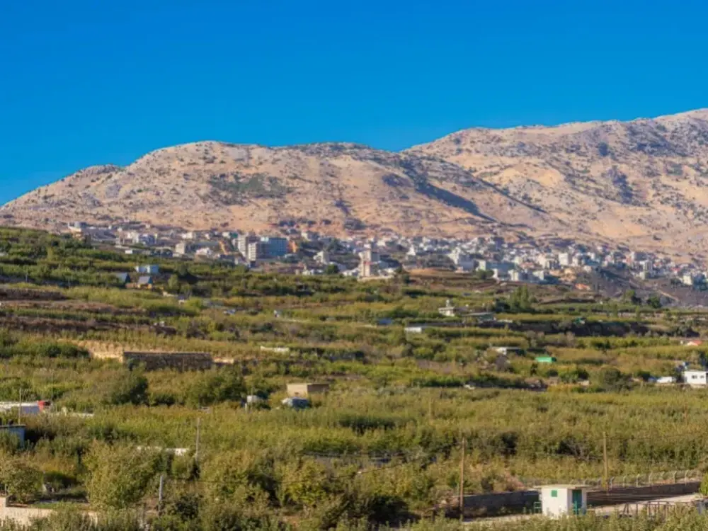 تفجيرات وقصف إسرائيلي.. التصعيد يتواصل في الجنوب السوري