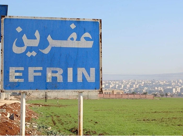 معلمو الأشرفية وعفرين يطالبون برواتبهم وحقوقهم الوظيفية