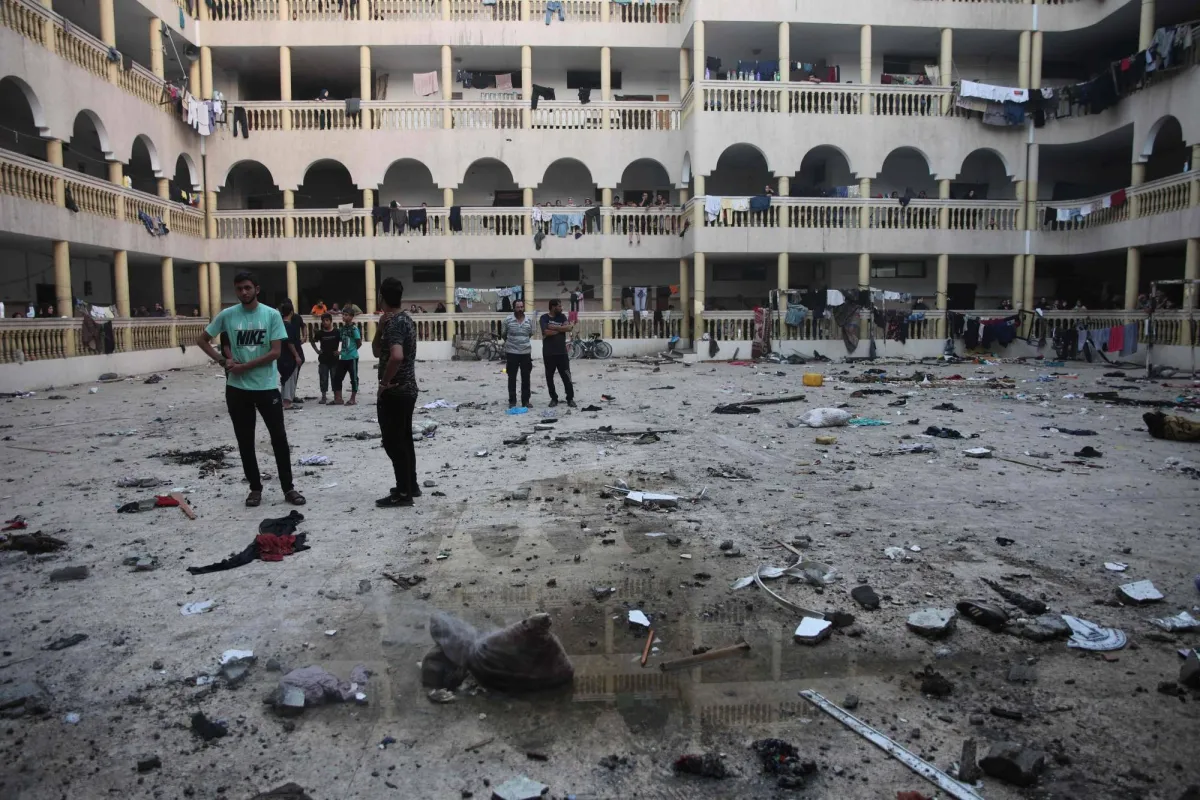 إخلاء مدارس صور يفجر مواجهة حول مصير النازحين