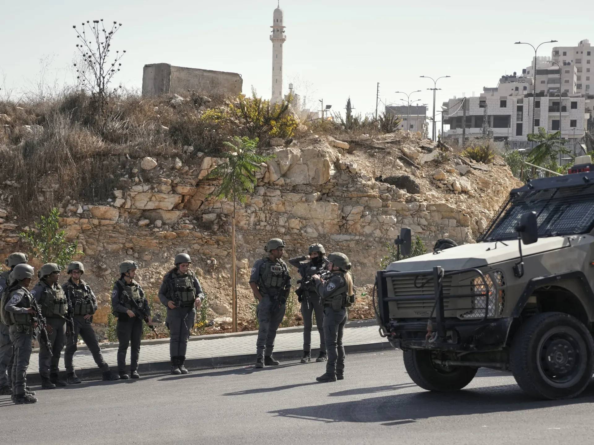 لجنة أممية: إسرائيل ترتكب جرائم ضد الإنسانية بحق الفلسطينيين 