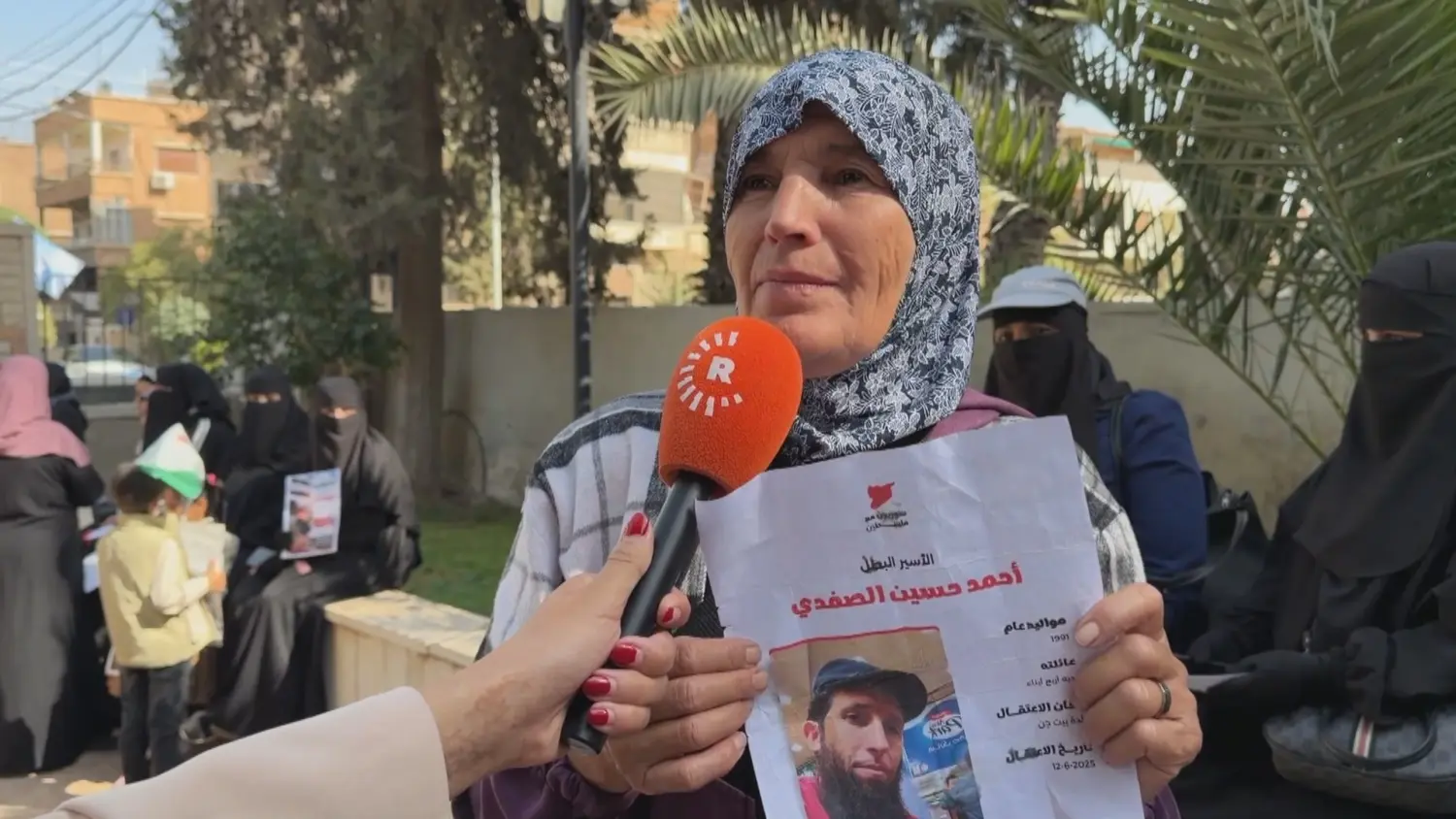 من دمشق إلى القنيطرة.. احتجاجات سورية تطالب إسرائيل بالإفراج عن المحتجزين