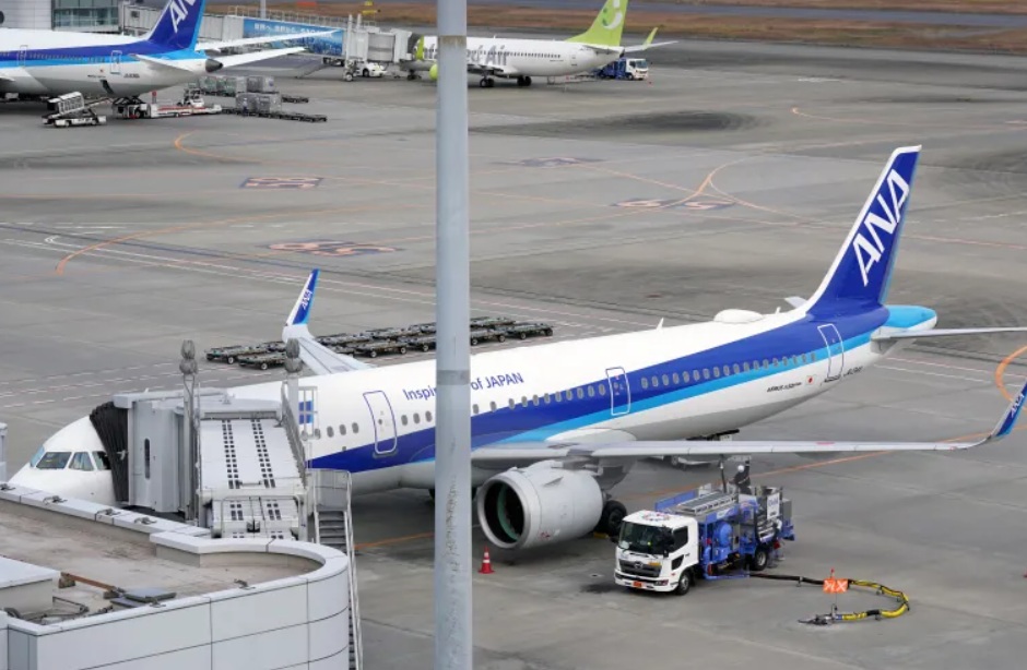 إيرباص تستدعي 6 آلاف طائرة وإلغاءات عالمية للرحلات