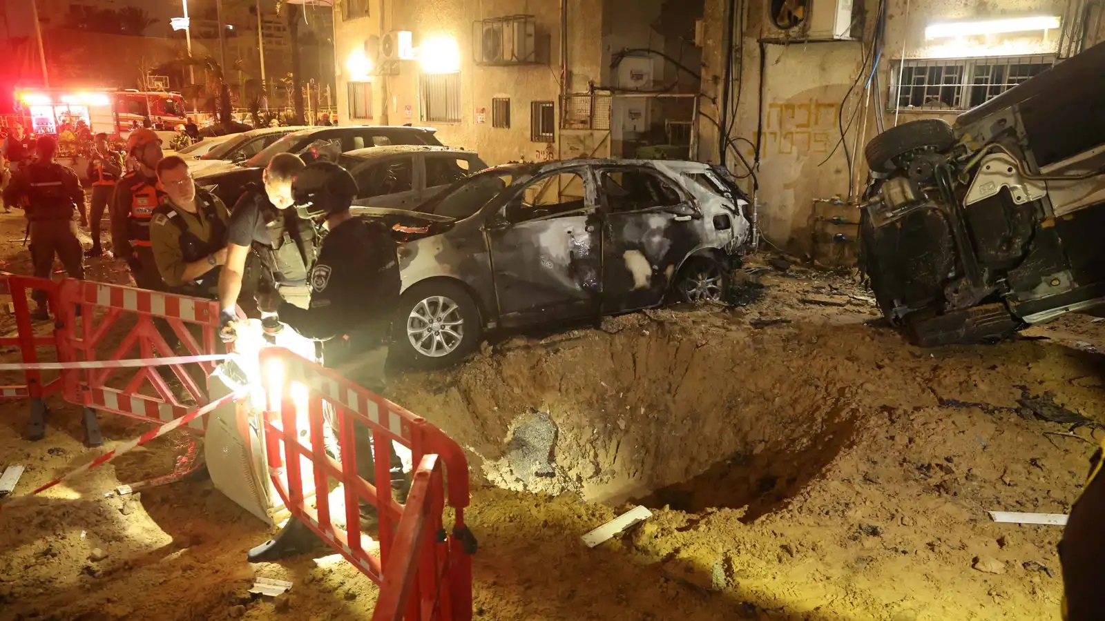 إسرائيل تحت النار.. هجمات صاروخية إيرانية