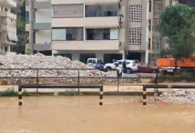 الأمطار الغزيرة تتسبّب بفيضان النهر في انطلياس 
