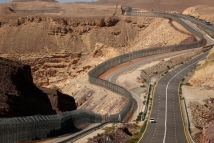 "مليون سلاح لمليون عربي داخل إسرائيل".. تحذيرات إسرائيلية من تهديد أمني غير مسبوق"