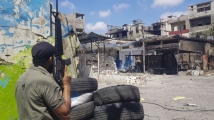 تسليم السلاح الفلسطيني إلى الجيش اللبناني: خطوة نحو استقرار هش أم بداية مرحلة جديدة؟