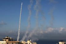  كتائب القسام توجه ضربات صاروخية كبيرة على "إسرائيل"