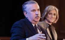 توماس فريدمان .. ترامب أقل وطنية من غيره ولا يهتم بالولايات المتحدة 