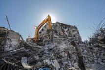 من الدمار إلى الإعمار.. تدوير الركام ينعش طرق غزة