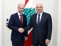 فرنسا تعيد طرح ملف لبنان عبر بوابة الخليج