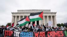 "لوموند": مناصرة فلسطين في الولايات المتحدة تتسع على الأرض