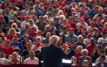 كيف يتشكّل القرار الاقتصادي الأميركي؟