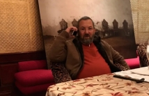 تسجيل مسرّب يضع إيهود باراك مجدداً تحت الأضواء