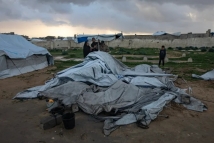 ارتفاع وفيات البرد في مخيمات غزة إلى 21 معظمهم أطفال