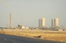 شبكة الكهرباء الإيرانية المعقدة تصعّب استهدافها عسكرياً بشكل كامل