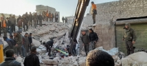 انهيار مبنى سكني فوق رؤوس قاطنيه في حلب