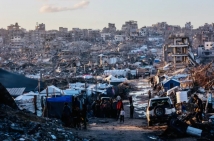 غارات ونسف في القطاع… والنازحون بين القصف والمنخفضات