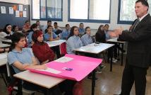 تفتيش عنصري يطال الطالبات العرب في الجامعات الإسرائيلية