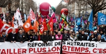  تظاهرات ضخمة في فرنسا احتجاجاً على قانون التقاعد