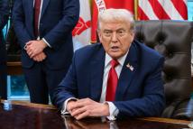 ترامب يشترط استسلاماً إيرانياً غير مشروط