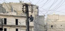 بلدة لبنانية بلا كهرباء إثر سرقة شبكة التوتر المتوسط