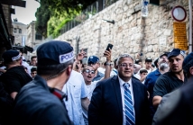 بن غفير يحرض: دعوة مباشرة لاعتقال محمود عباس وتصفية السلطة الفلسطينية