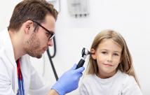  نصائح لمنع التهابات الأذن عند الأطفال