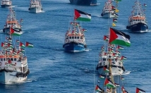 أسطول الصمود يتحدى إسرائيل ويرفض الرسو في عسقلان