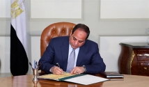 مصر.. السيسي يصدق على قانون الإيجار القديم 
